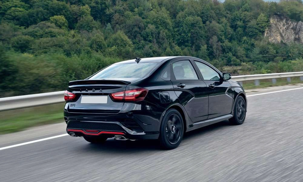 Lada Vesta Sportline - фото №12