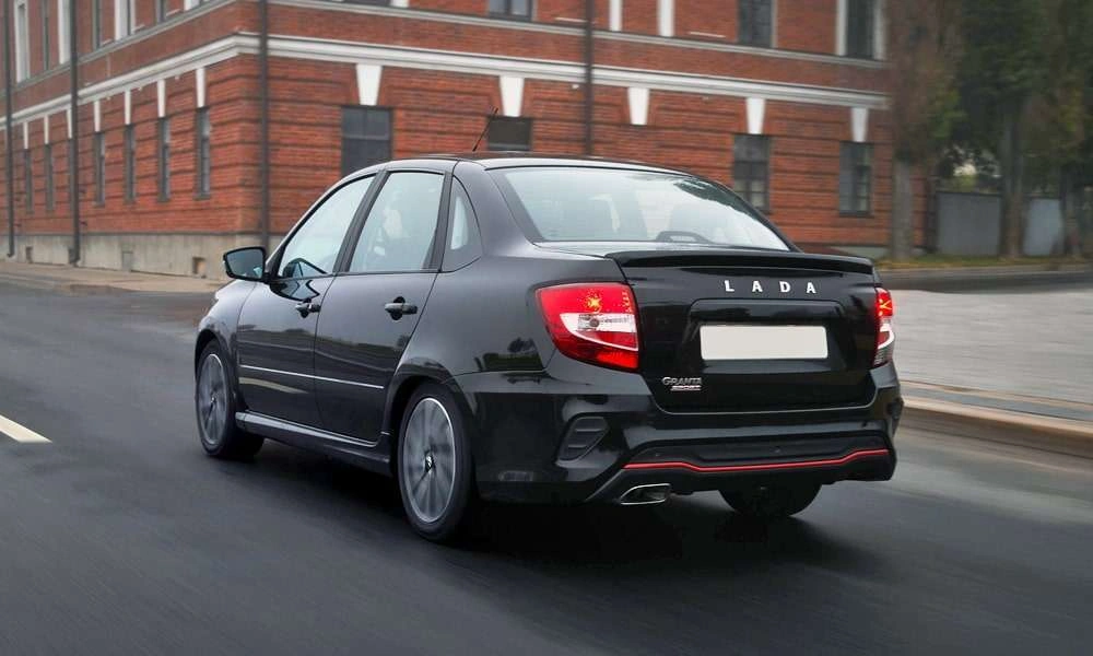 Lada Granta Sport Лифтбек - фото №13