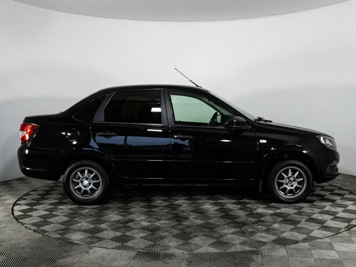 Lada (ВАЗ) Granta, 2020 - фото №4